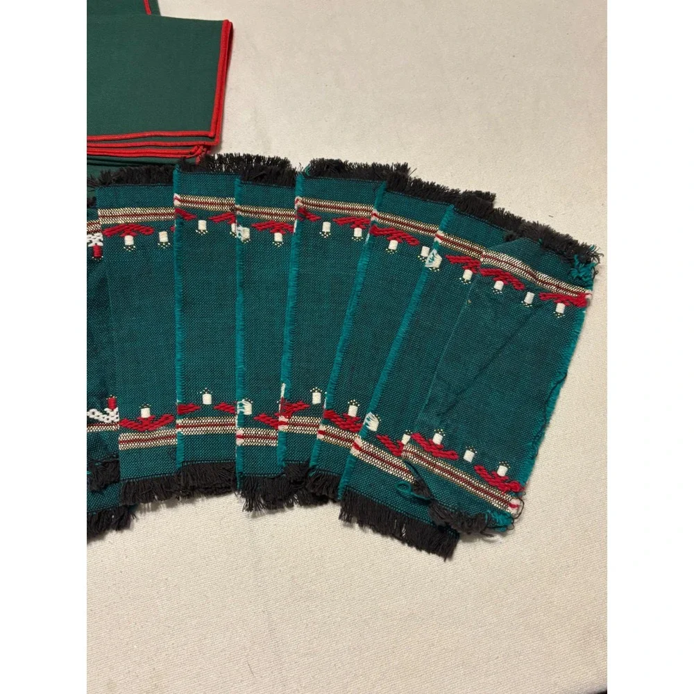 2 Sets of Cloth Napkins